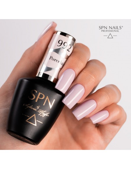 992 Smalto semipermanente UV LaQ Porcelain 8ml