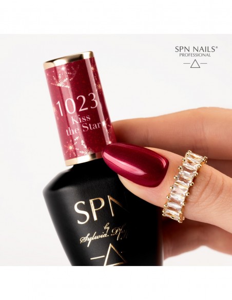 1023 Smalto semipermanente Kiss The Star UV LaQ 8ml