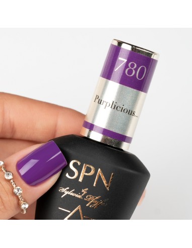 780 Smalto semipermanente UV LaQ Purplicious 8ml