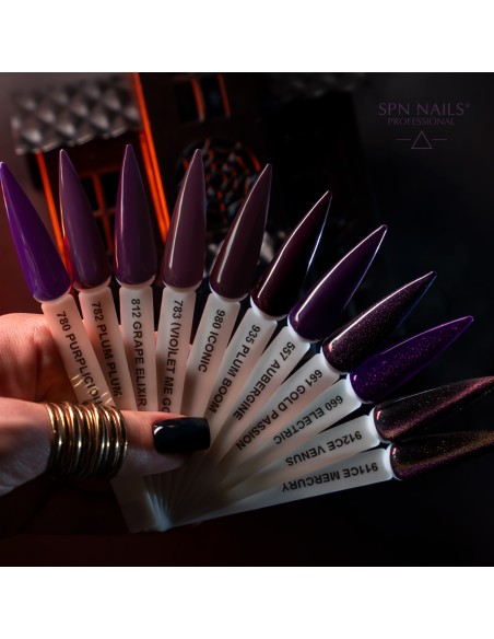 782 Smalto semipermanente UV LaQ Plum Plum 8ml