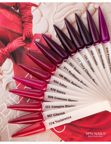 665 Smalto semipermanente UV LaQ Delicious Lips 8ml