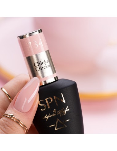 734 Smalto semipermanente UV LaQ Chicka Chicka 8ml