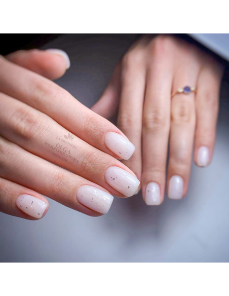 918 Smalto semipermanente UV LaQ Mono Milk 8ml 918 Smalto semipermanente UV LaQ Mono Milk 8ml