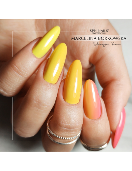 924 Smalto semipermanente UV LaQ Banana Shake 8ml