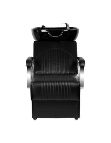 Gabbiano barber's Orlean barber's wash station...