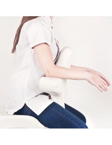 Azzurro Special 152 poltrona cosmetica bianca