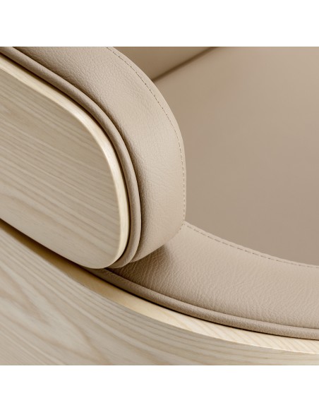 Gabbiano poltrona da parrucchiere Wratislavia beige base cromata