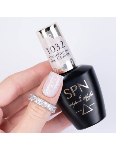 1032 Smalto semipermanente Dancing in the...