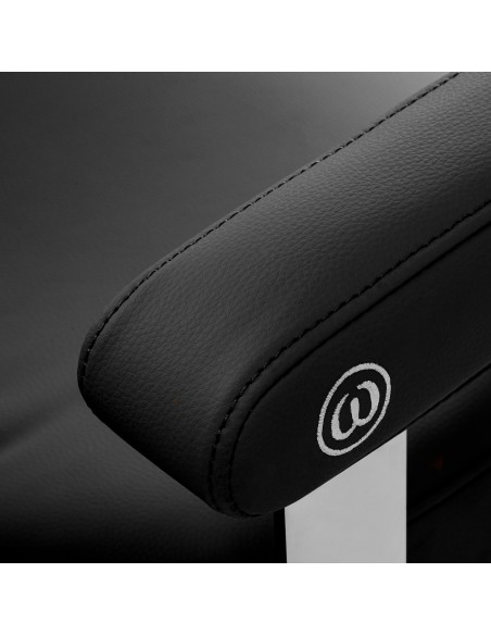 Poltrona da parrucchiere Omega Astra Plus nera