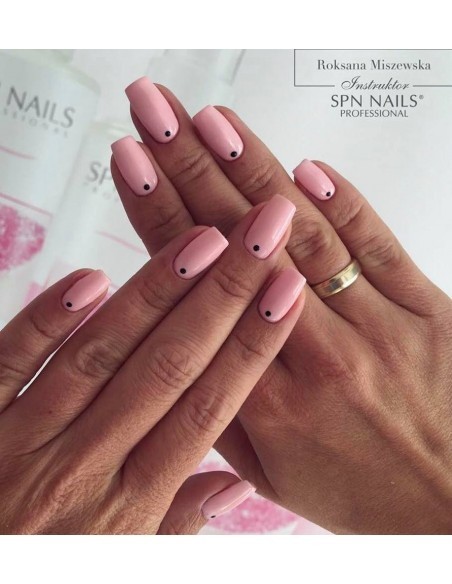 579 Smalto semipermanente UV LAQ Romantique 8ml