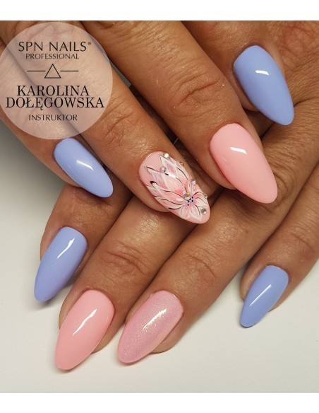 614 Smalto semipermanente UV LaQMISS W ANTED 8ml