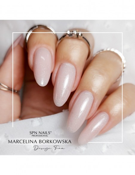 680 Smalto semipermanente UV LaQ Queen of Ice 8ml 680 Smalto semipermanente UV LaQ Queen of Ice 8ml