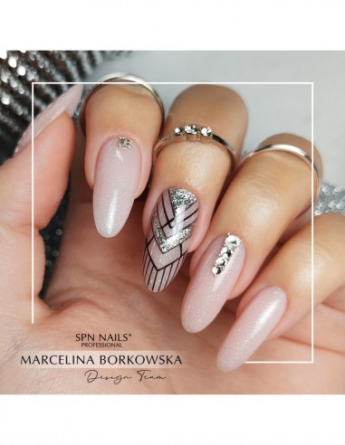 680 Smalto semipermanente UV LaQ Queen of Ice 8ml