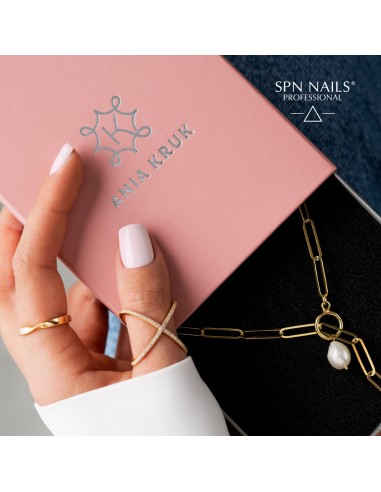 973 Smalto semipermanente UV LaQ Out Milk 8ml