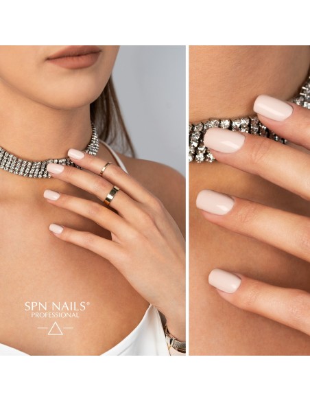 975 Smalto semipermanente UV LaQ Nudist 8ml 975 Smalto semipermanente UV LaQ Nudist 8ml